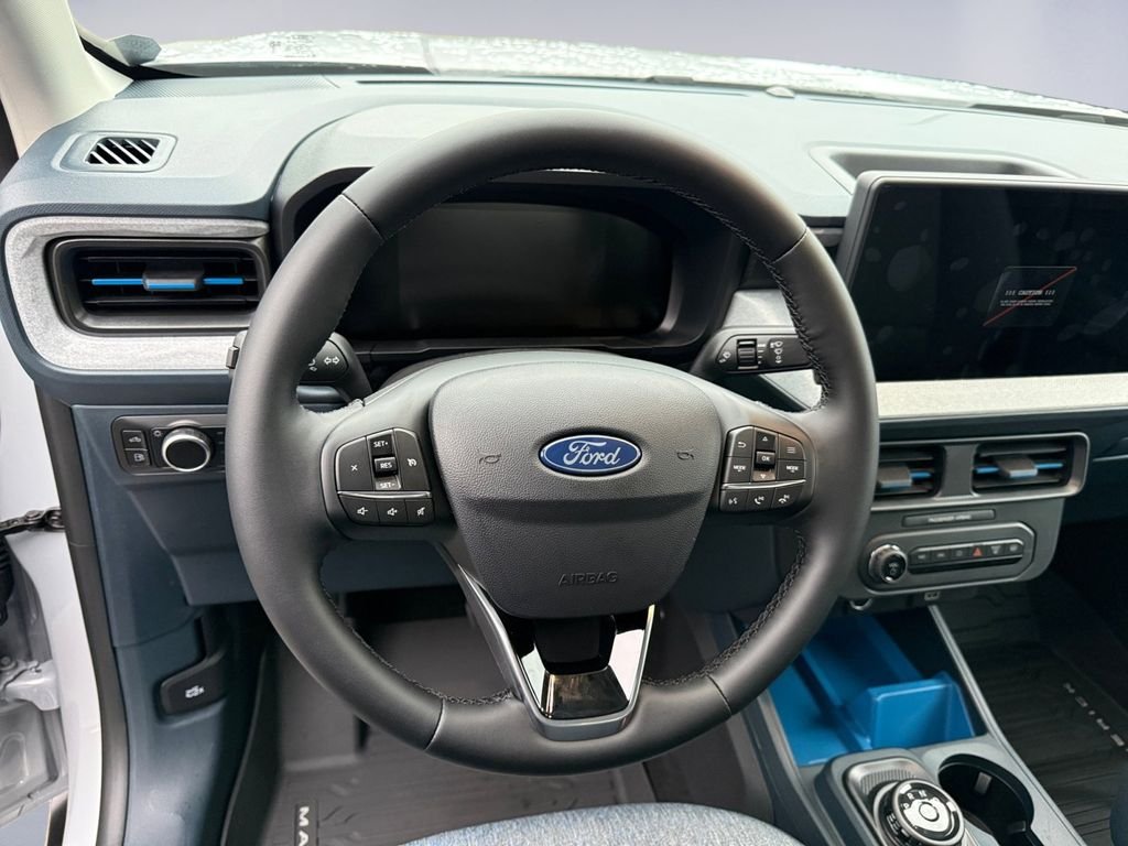 New 2025 White Ford XLT image 13