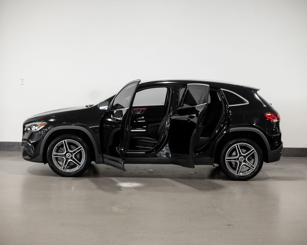 Certified Used 2023 Black Mercedes-Benz GLA 250 image 3