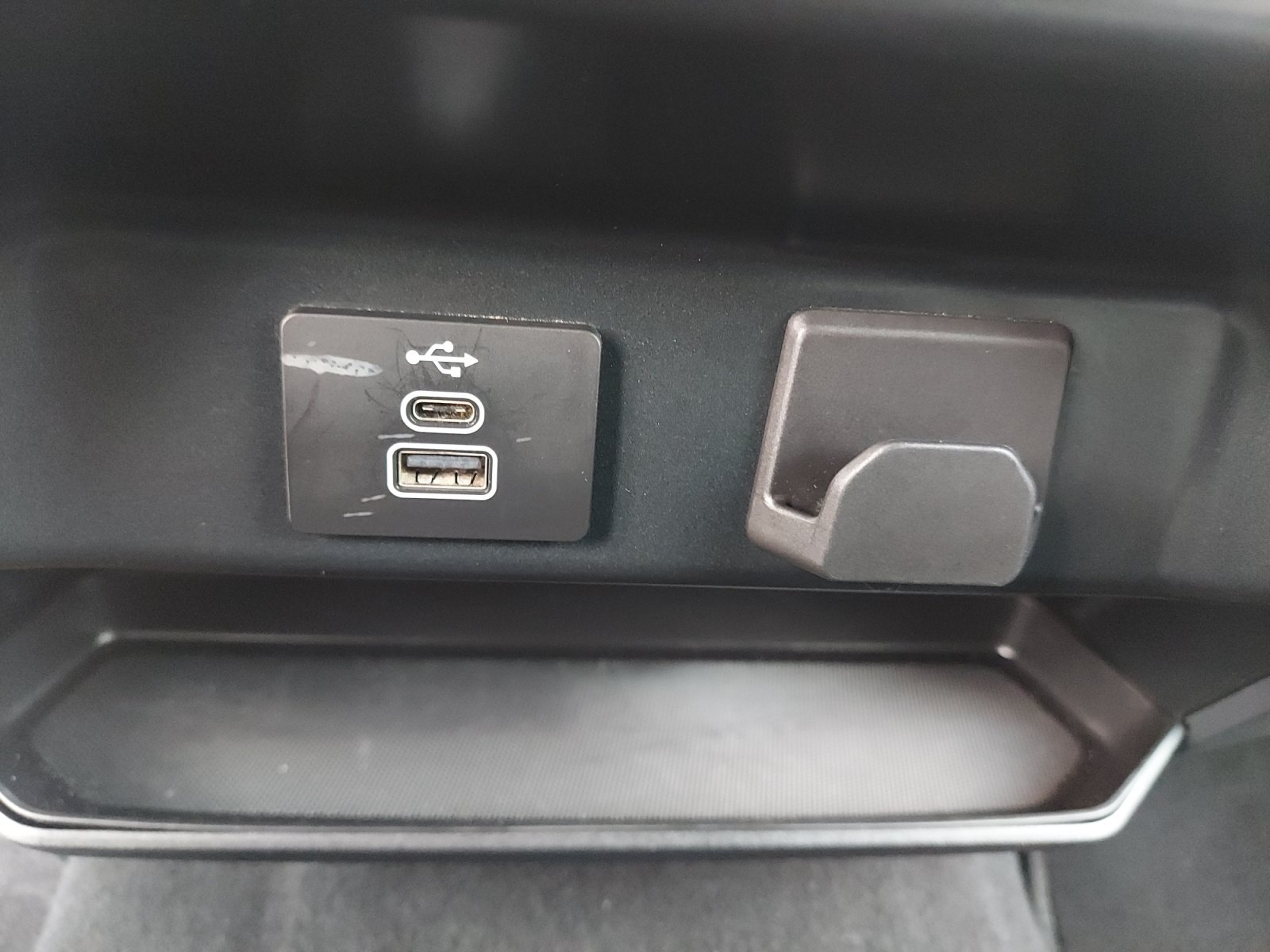 Used 2025 Oxford White Ford XLT image 20