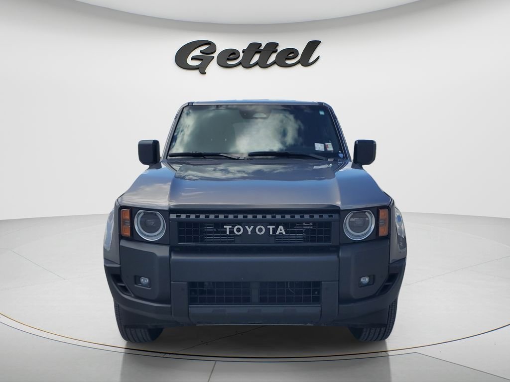 Certified Used 2025  Toyota 1958 image 2