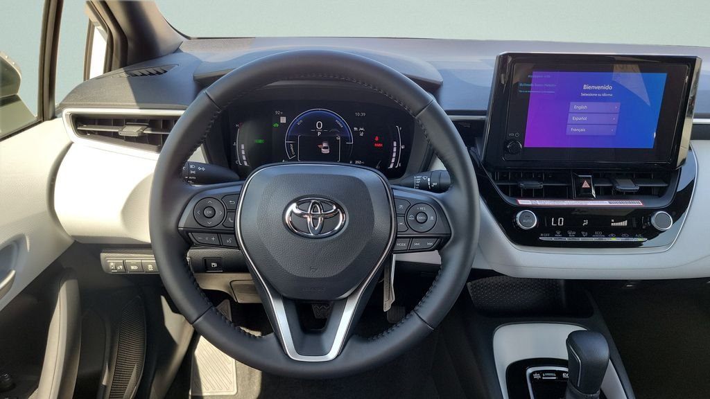 New 2026 Wind Chill Pearl <sup>1</sup> Toyota  SE image 11