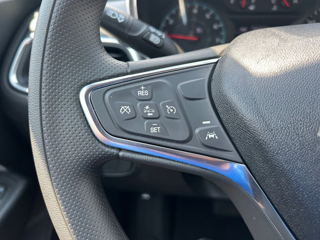 Used 2021 White Chevrolet LS image 29