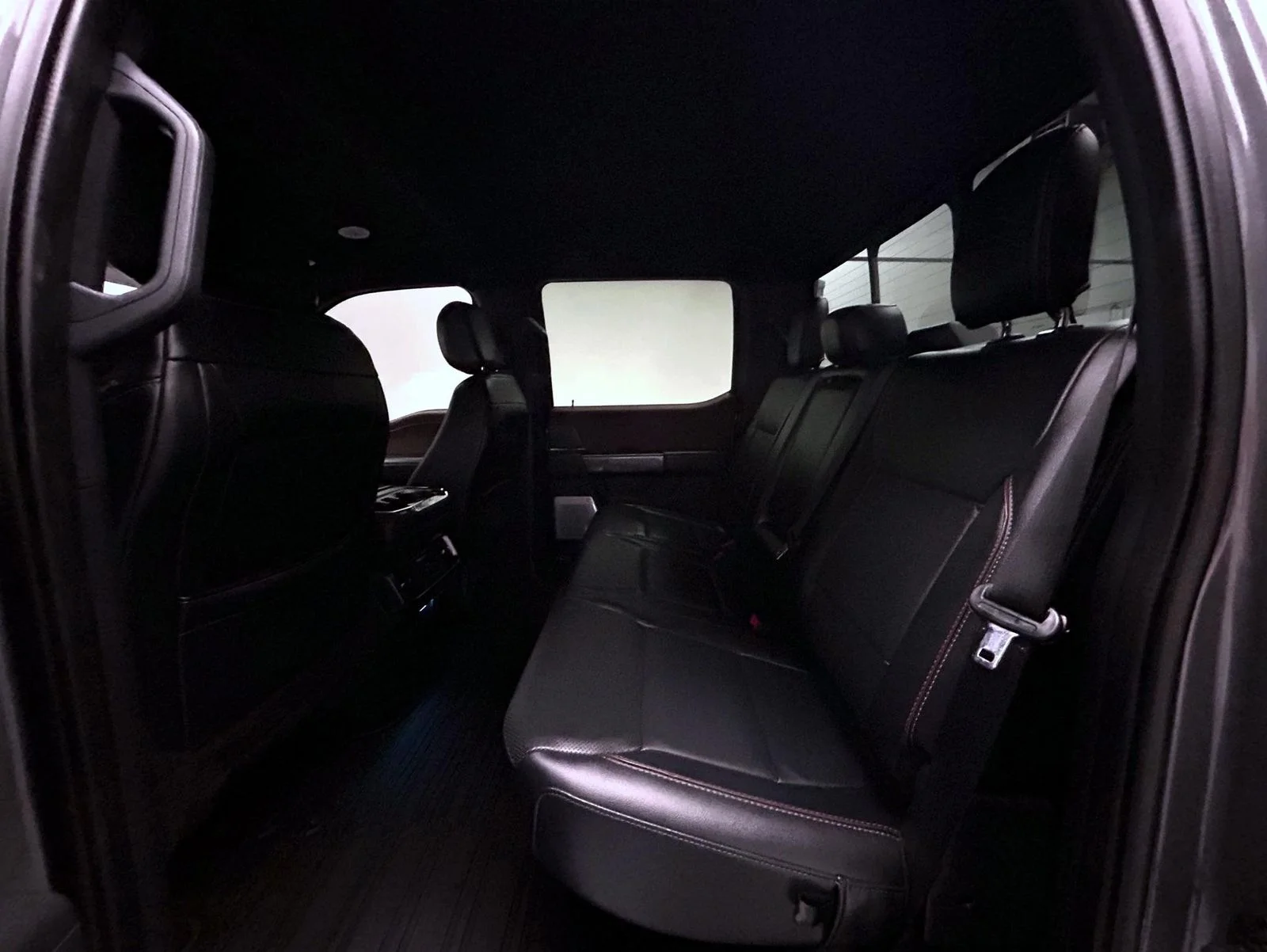 Used 2023 Gray Ford Lariat image 19