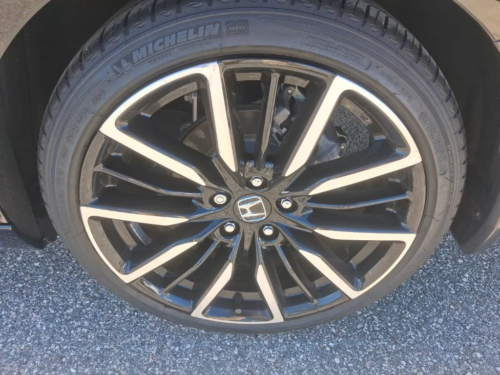 Used 2025 Black Honda Touring image 13