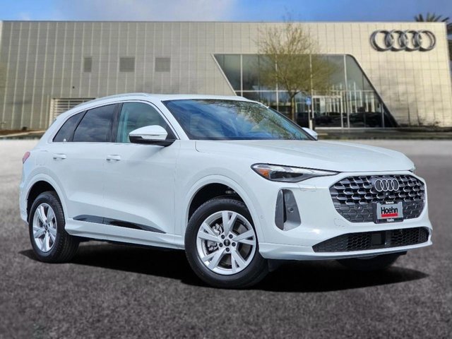2026 Audi Q5 Premium TFSI quattro S tronic