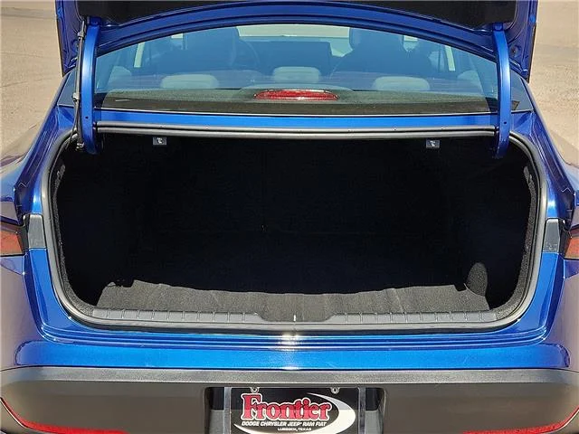 Used 2025 Blue KIA LX (IVT) image 9