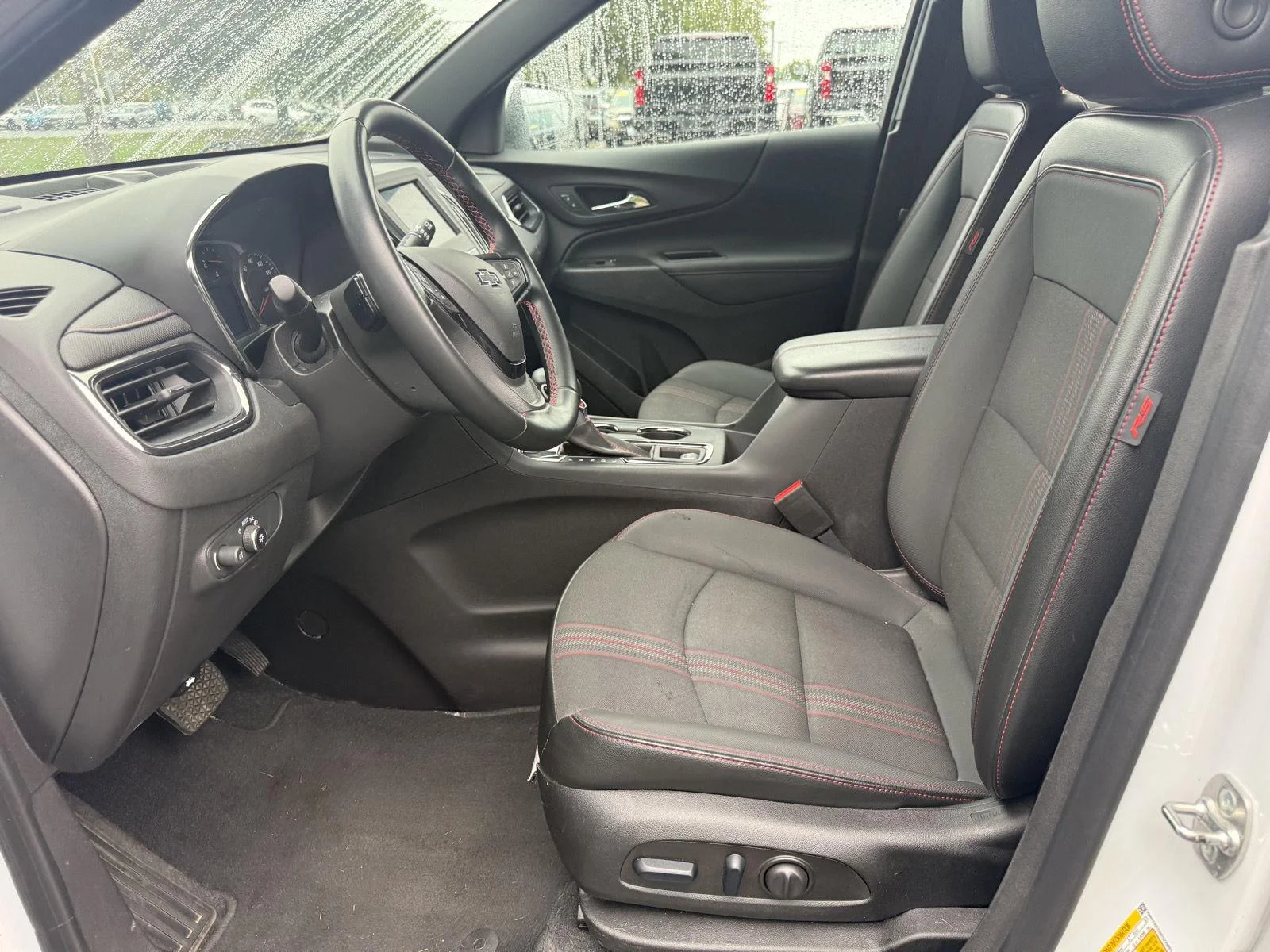 Used 2024 Iridescent Pearl Tricoat Chevrolet RS image 11