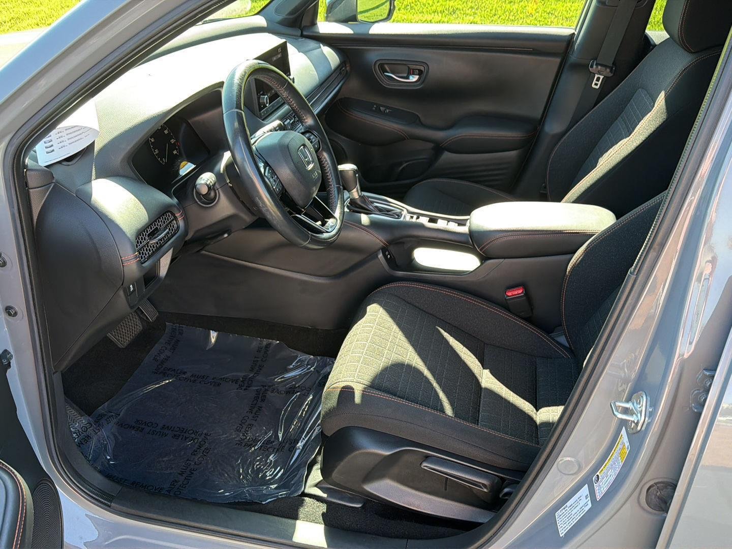 Used 2024 Urban Gray Pearl Honda Sport image 9