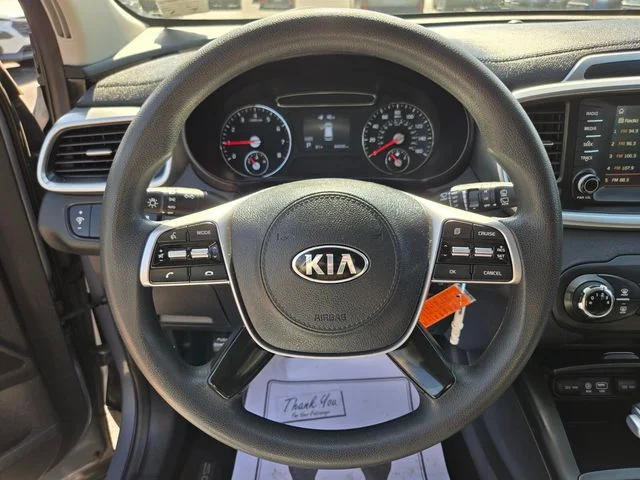 Used 2020 Silver Kia LX image 32