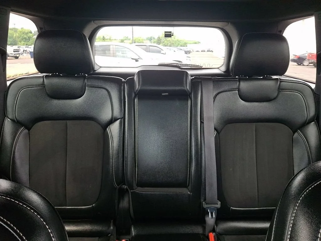 Used 2024 Silver Jeep Altitude X 4x4 image 53