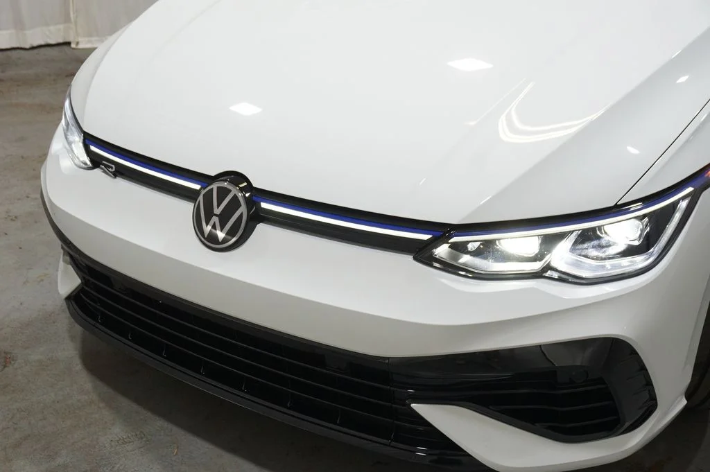 Used 2024 White Volkswagen 2.0T image 43