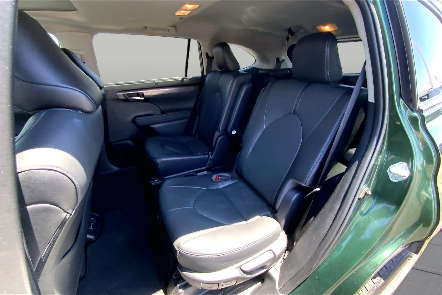Used 2023 Cypress Toyota Limited image 21