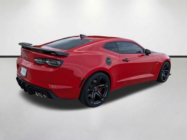 Used 2023 Red Chevrolet SS image 4