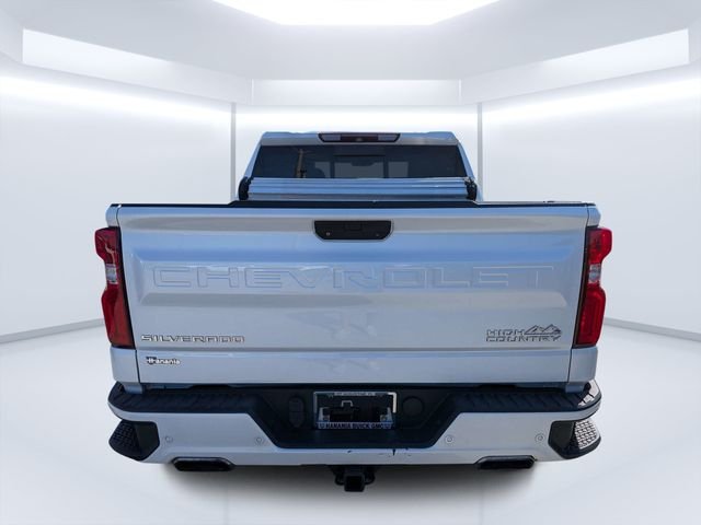 Used 2019 Beige Chevrolet High Country image 4