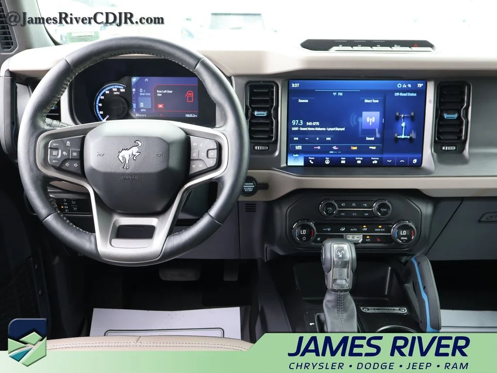 Used 2024 Black Ford Wildtrak image 18
