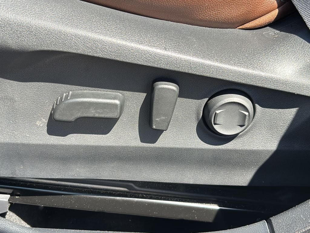 2020 Subaru Outback Touring - Photo 15