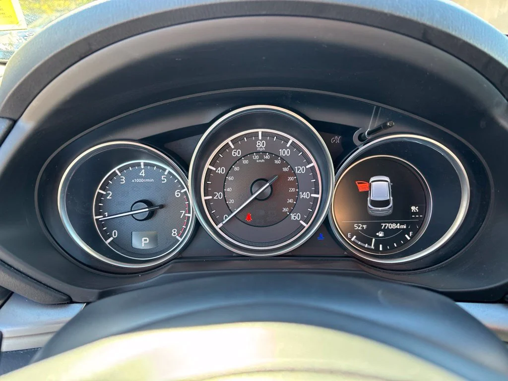 Used 2018 Blue Mazda Touring image 24
