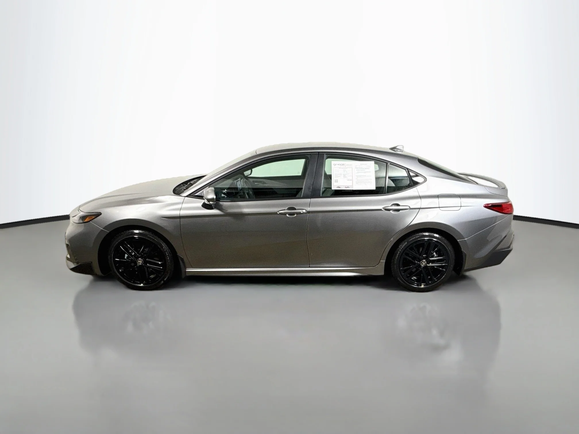 Certified Used 2024 Ice Cap Toyota LE image 4