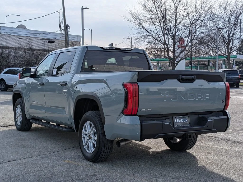 New 2026 Lunar Rock Toyota SR5 image 5