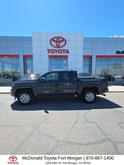 Used 2025  Toyota SR5 image 2