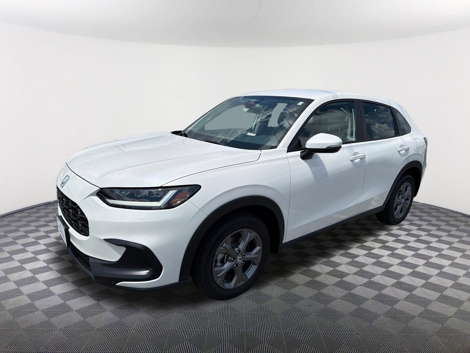New 2027 Platinum White Pearl Honda LX image 3
