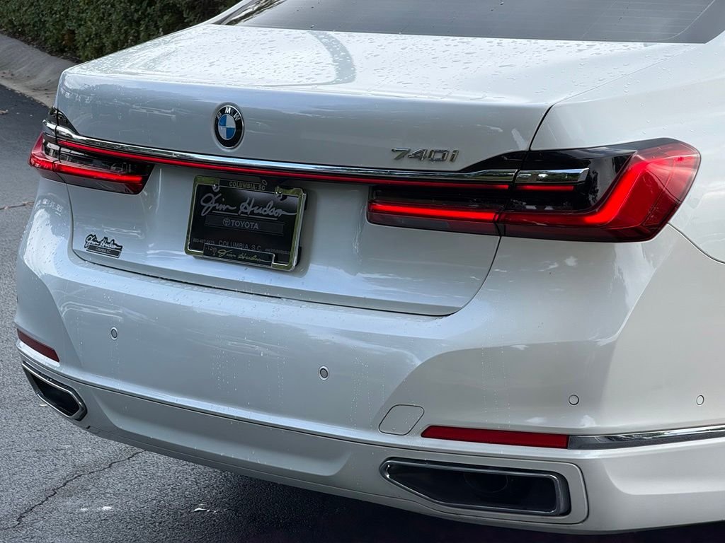Used 2020 White BMW 740i image 13