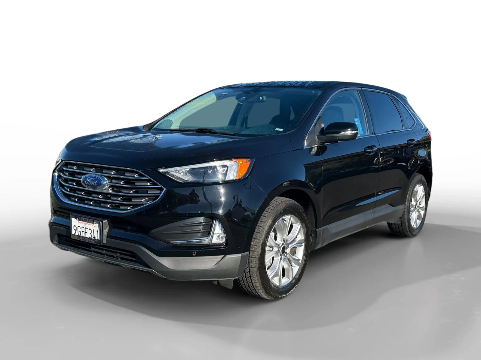 2023 Ford Edge Titanium AWD's photo