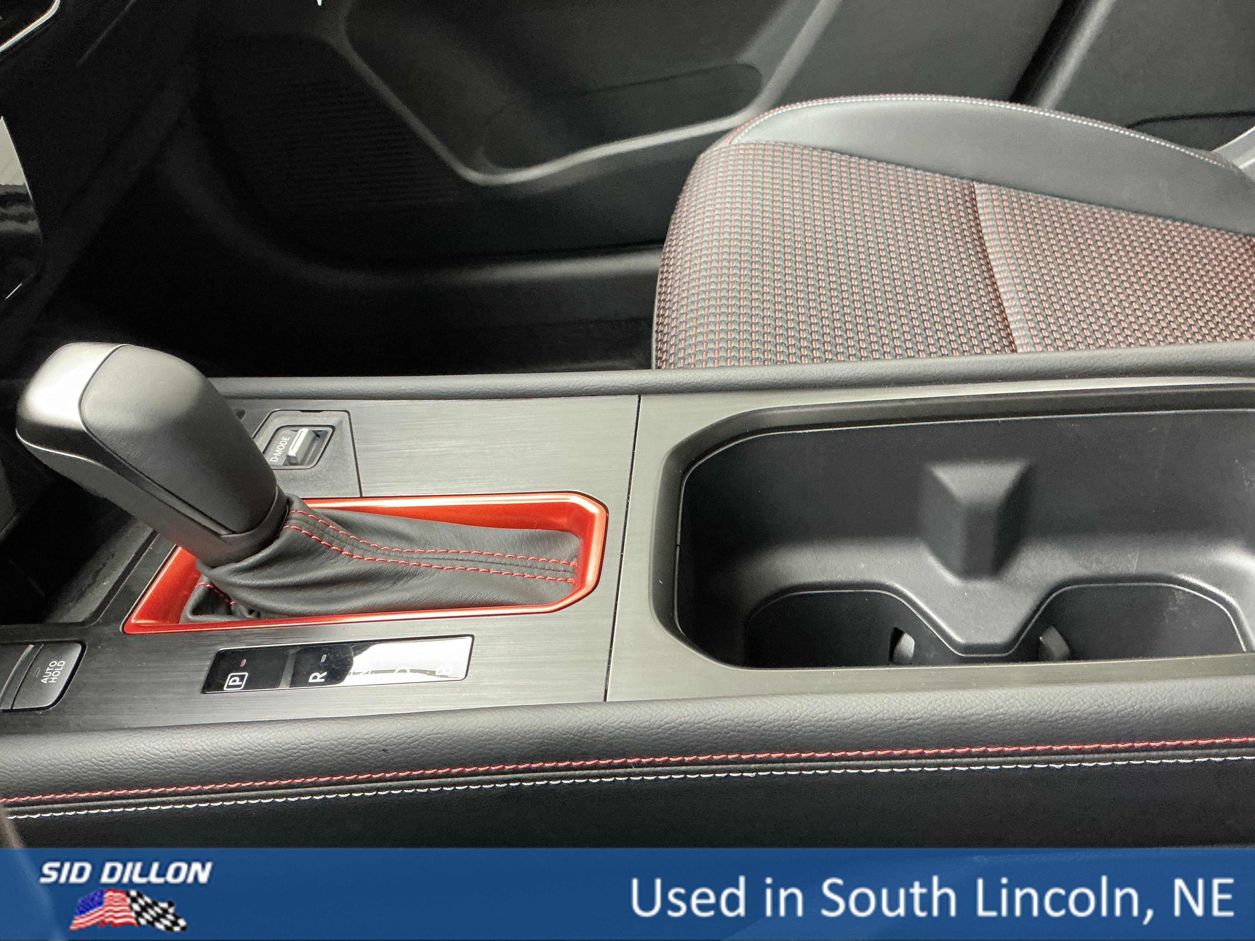 Used 2025 Super Black Nissan SR image 12