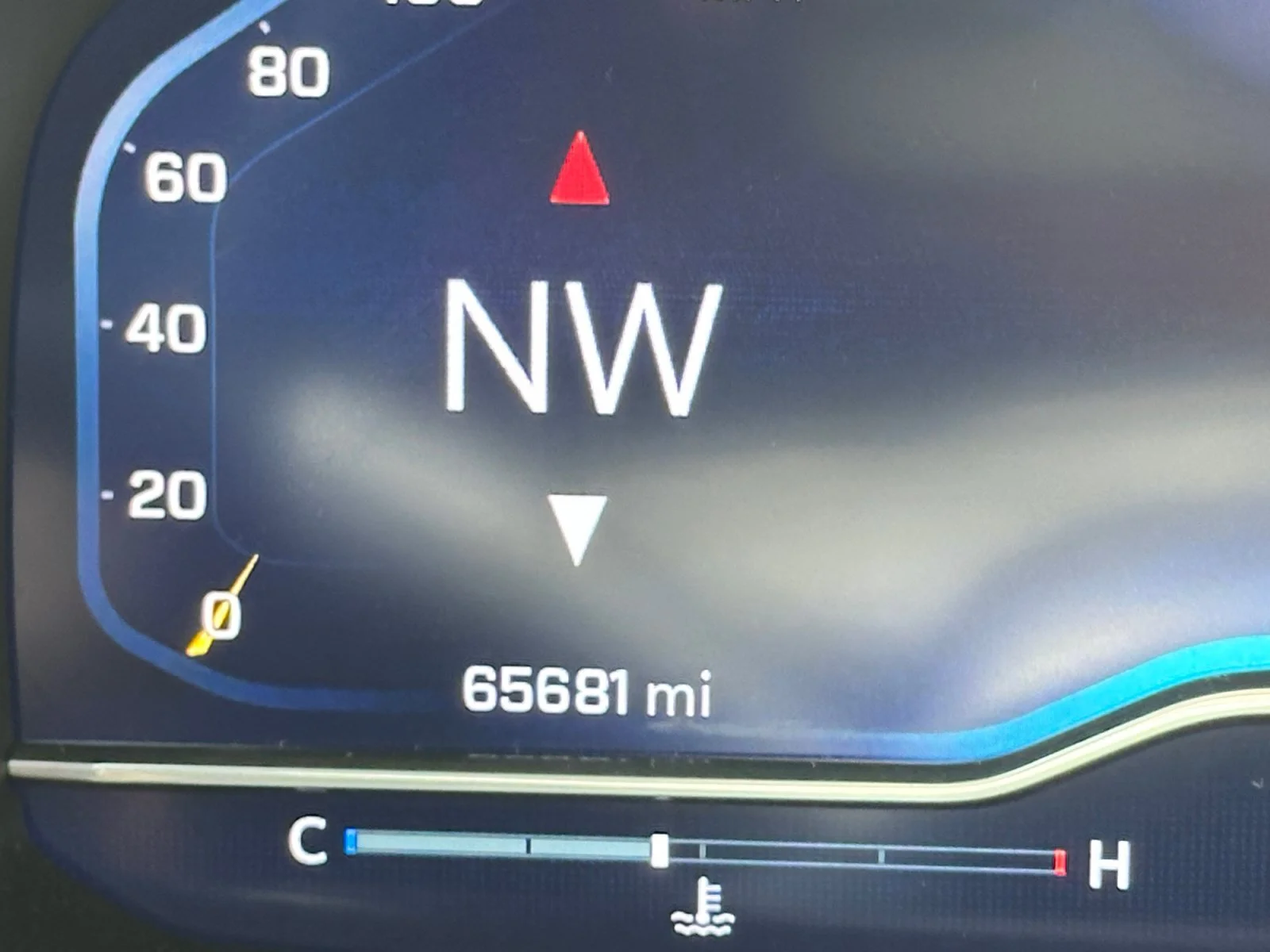 Used 2023 Iridescent Pearl Tricoat Chevrolet Premier image 2