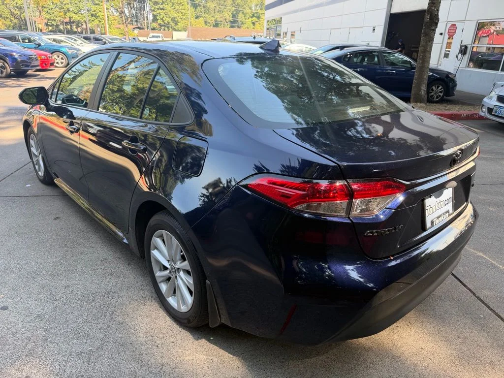 Used 2025 Blueprint Toyota LE image 6