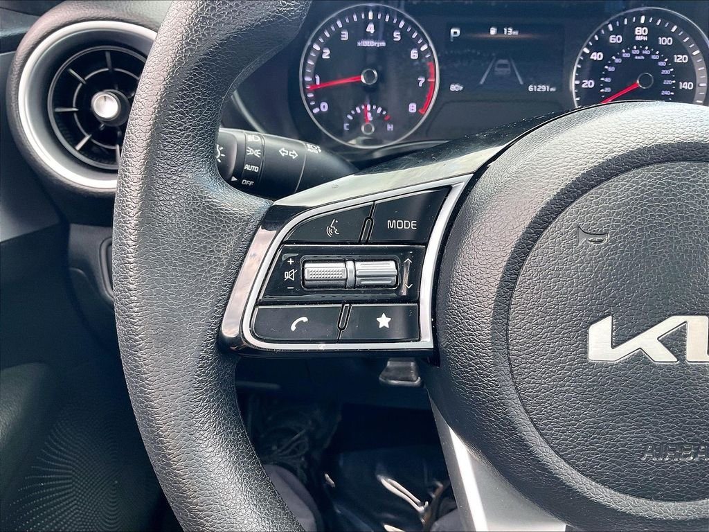 Used 2024 Steel Gray Kia LXS image 21