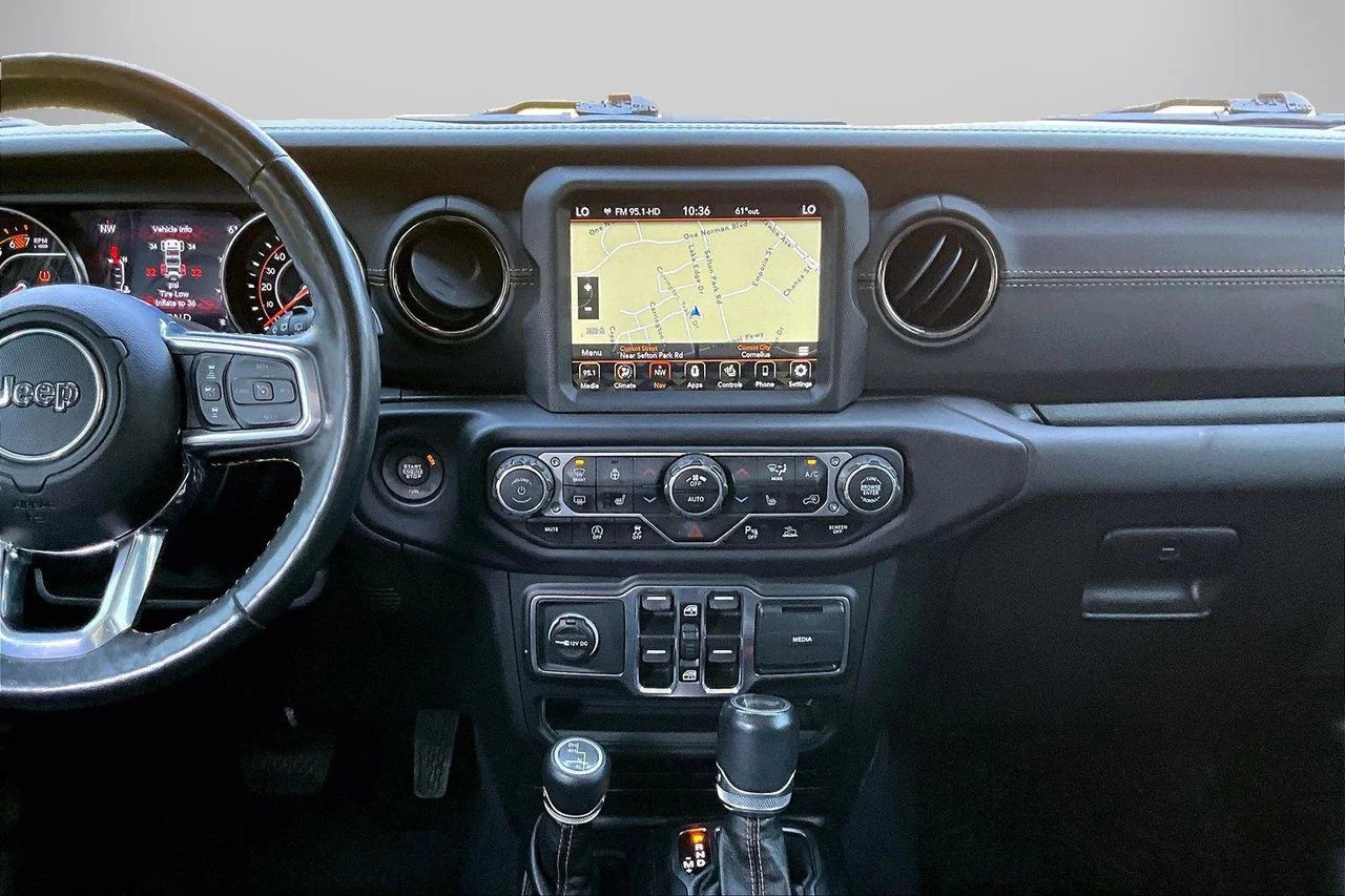 Used 2021 Silver Jeep Sahara High Altitude image 12