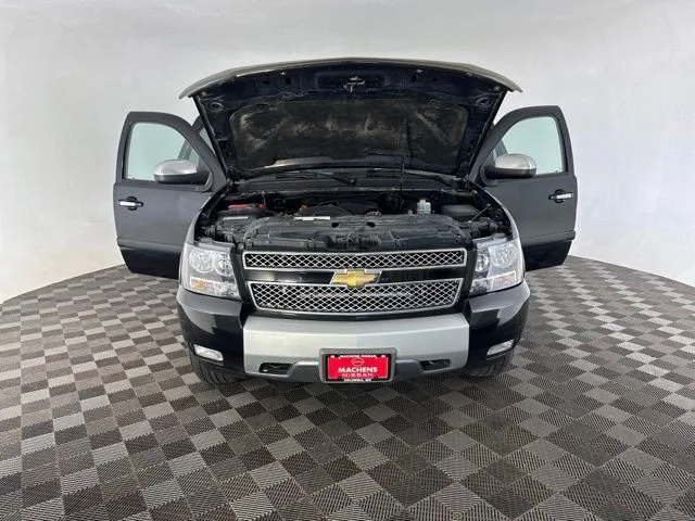 Used 2007 Black Chevrolet LT image 11