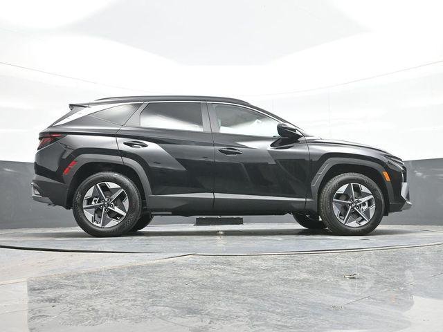 New 2026 Black Hyundai SEL AWD image 24