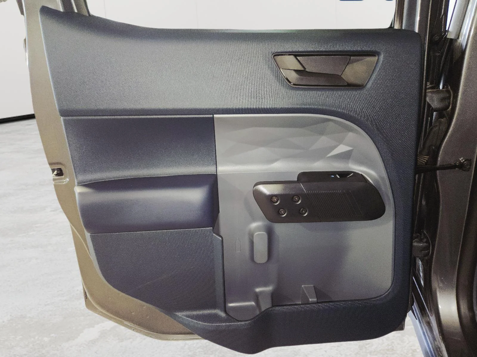 Used 2024 Carbonized Gray Metallic Ford XLT Advanced image 35