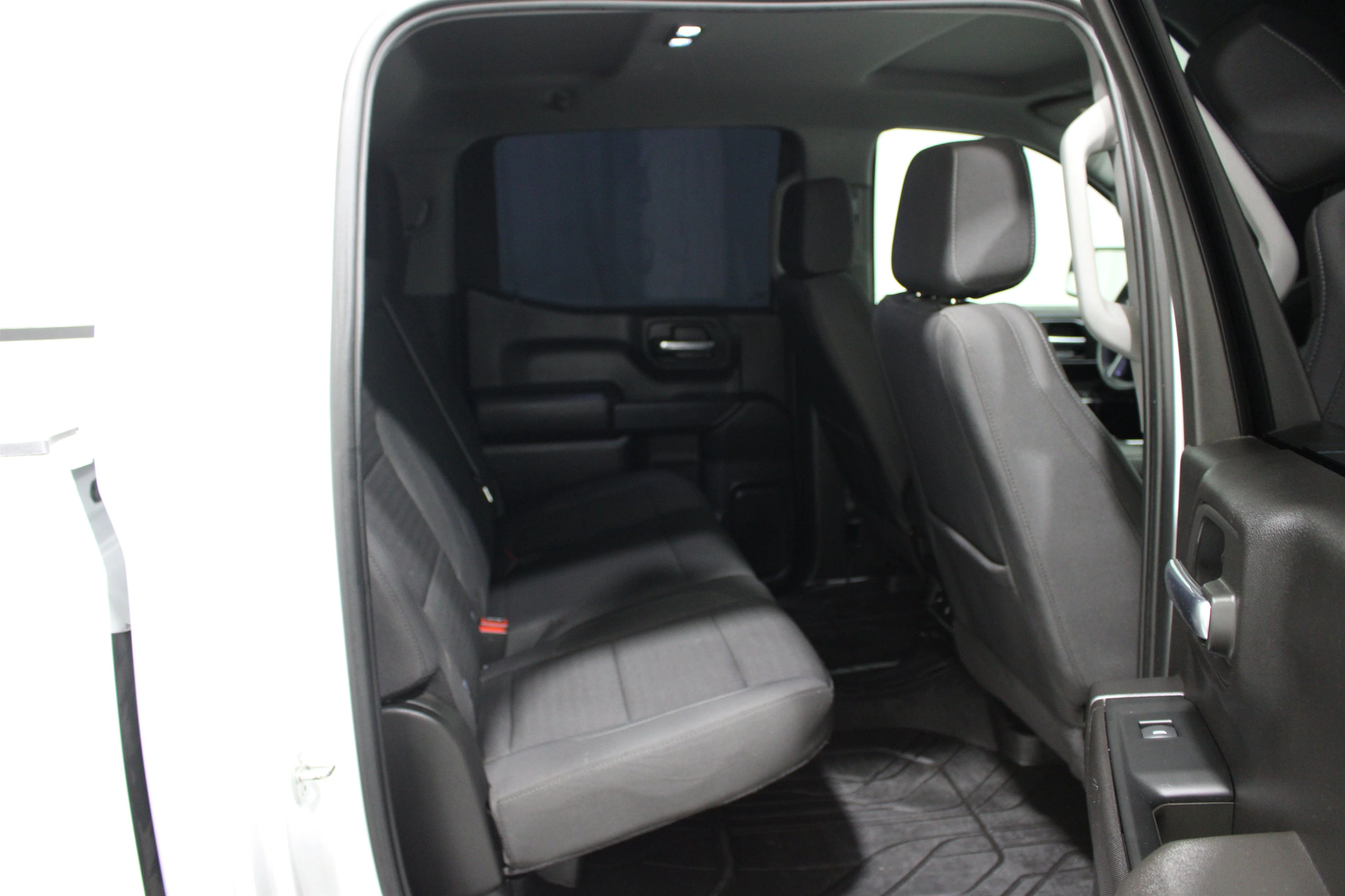2024 Chevrolet Silverado 1500 Custom - Photo 21