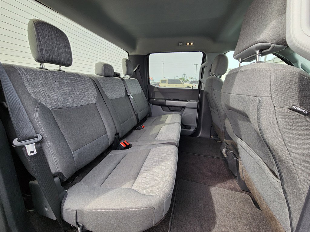 Used 2022 Iconic Silver Metallic Ford XLT image 12