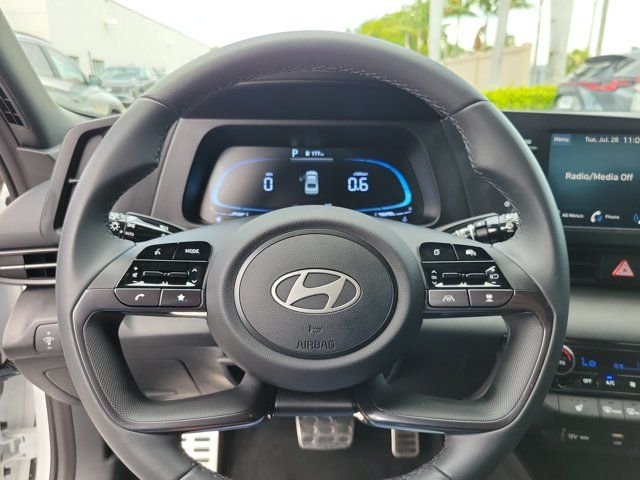 2026 Hyundai Elantra SEL - Photo 18