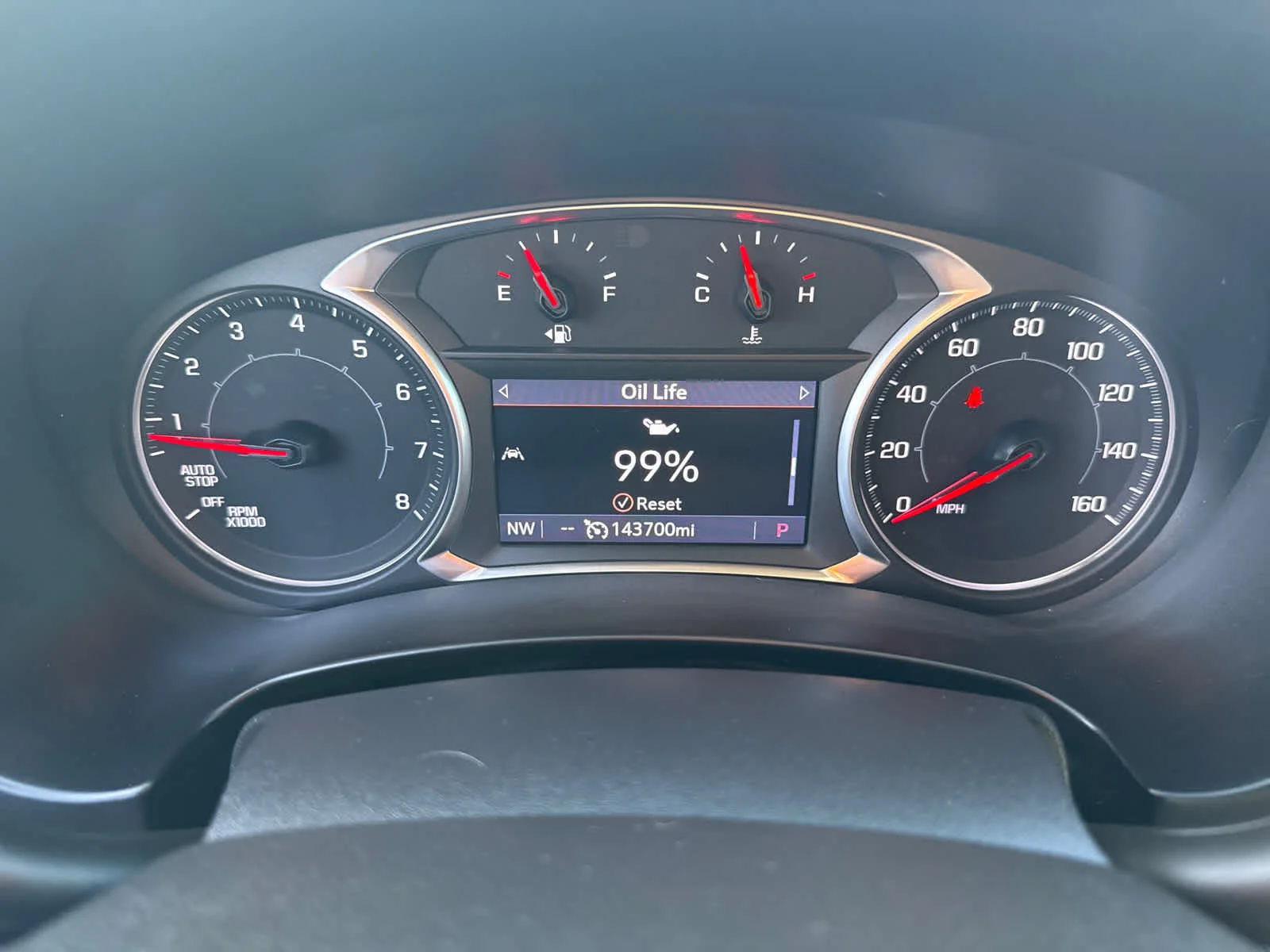 Used 2020 Satin Steel Metallic GMC SLT image 15