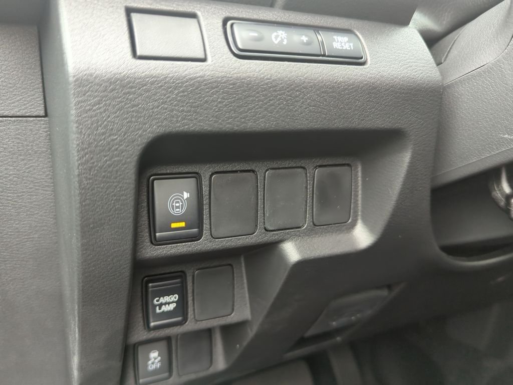2026 Nissan Frontier SV - Photo 10
