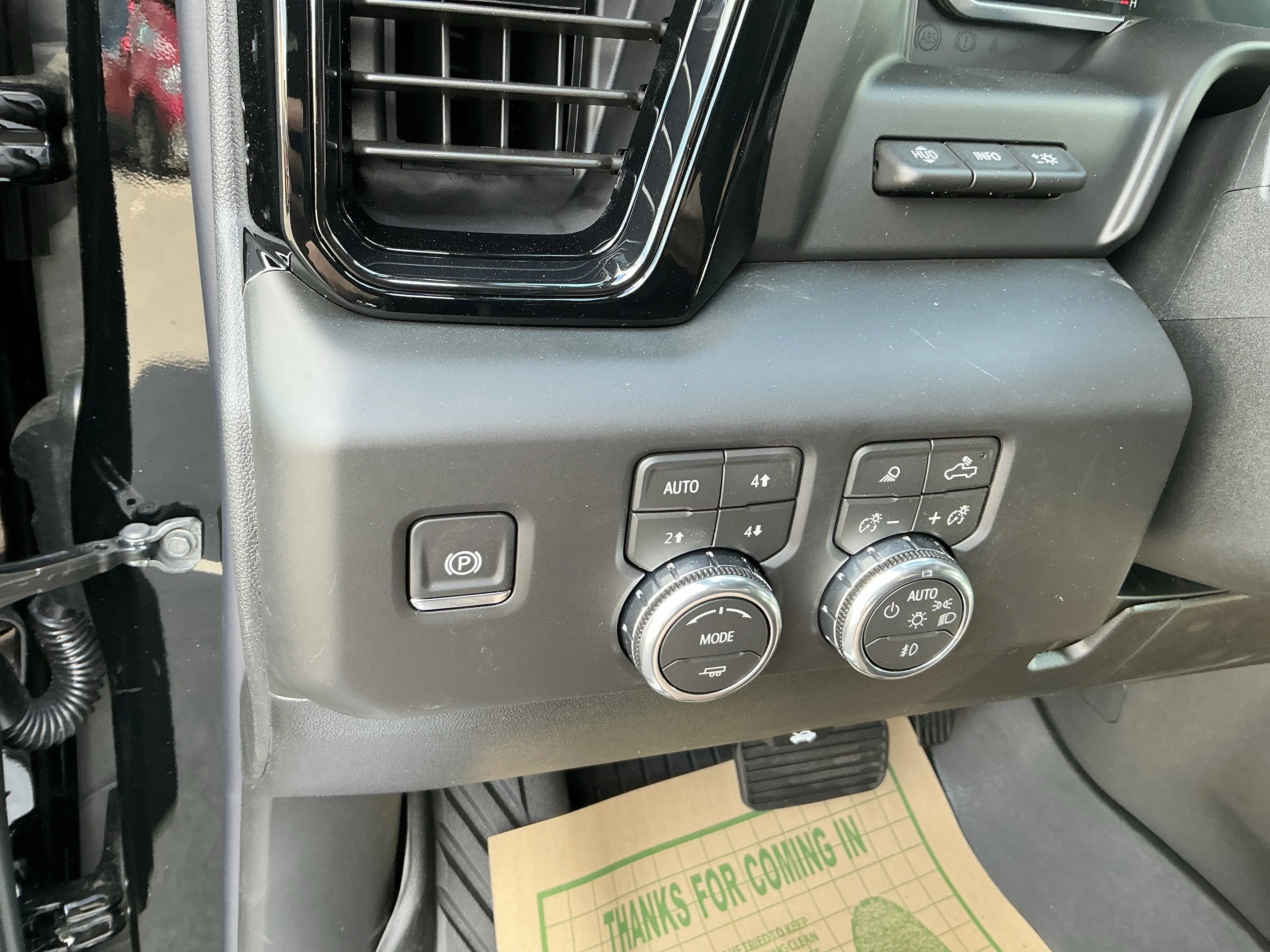 New 2026 Onyx Black GMC AT4 image 4