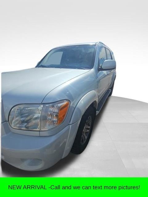 2005 Toyota Sequoia Limited 4x4's photo