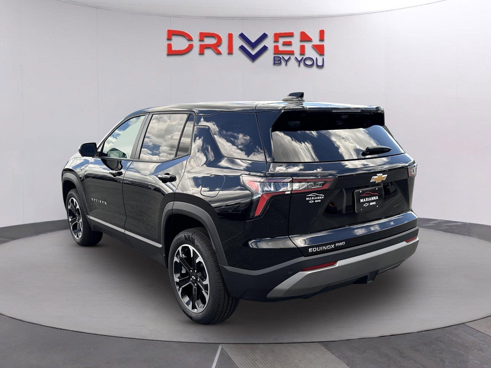 2026 Chevrolet Equinox LT - Photo 6