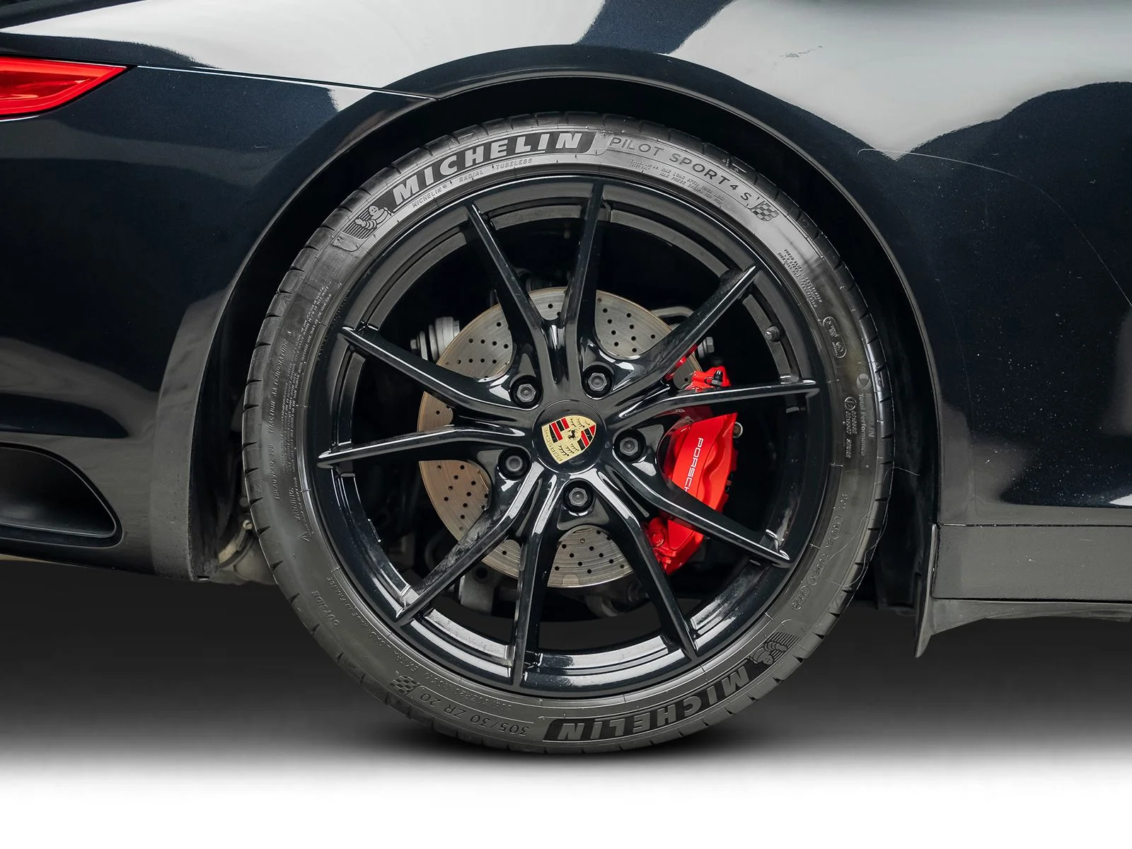Used 2019 Black Porsche Carrera S image 31