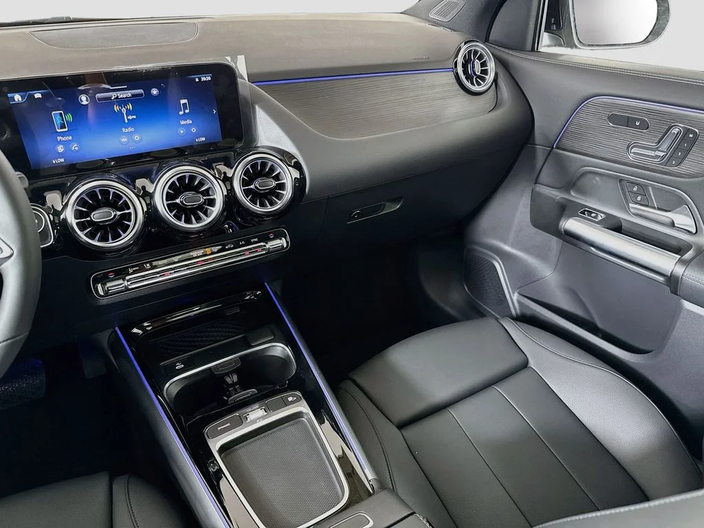 New 2026 Black Mercedes-Benz GLA 250 image 23