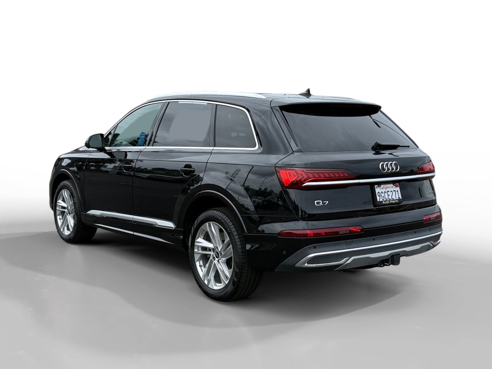 Used 2023 Black Metallic Audi 55 Premium Plus image 3