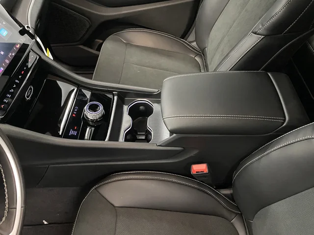 New 2026 Baltic Gray Metallic Clearcoat Jeep Altitude image 21