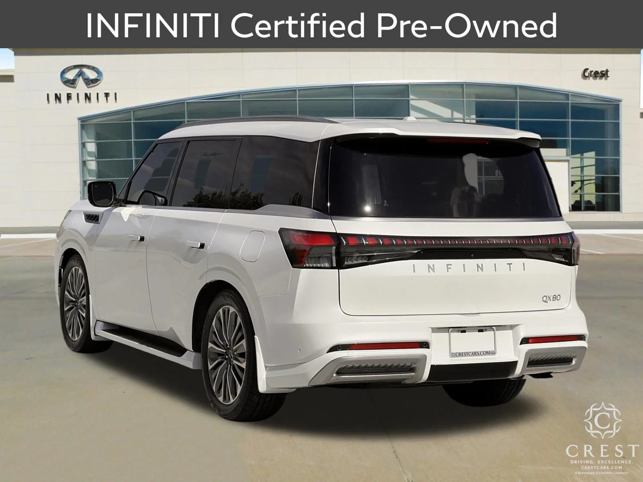 Certified Used 2026 Radiant White INFINITI LUXE image 8
