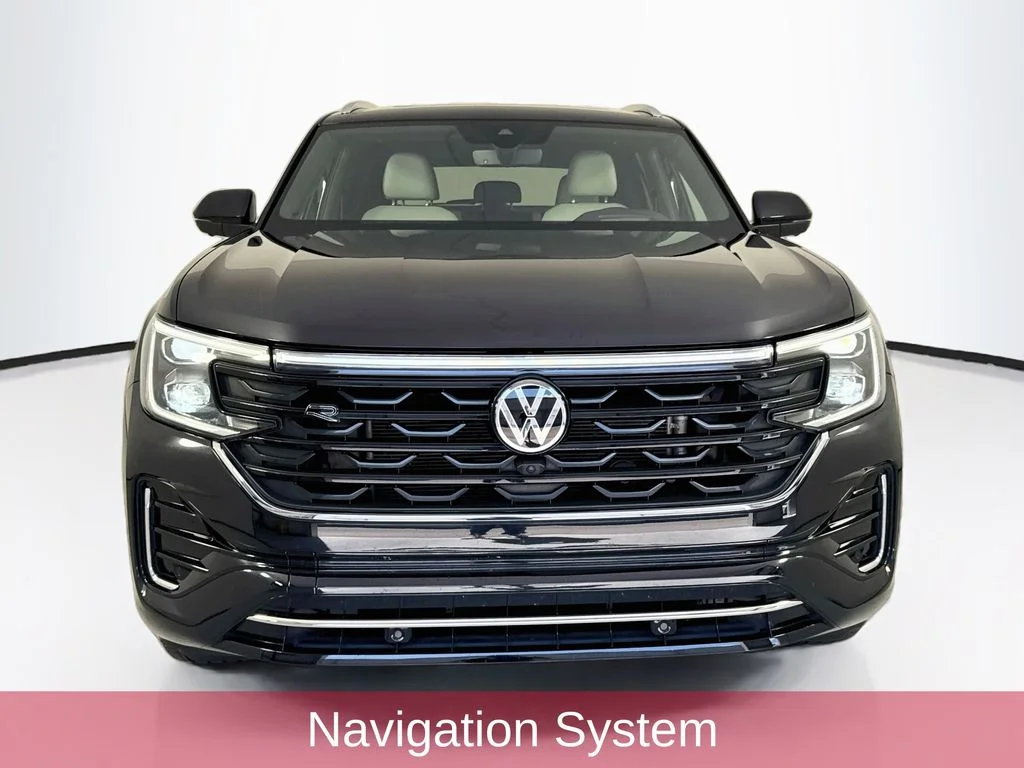 Used 2024 Black Volkswagen 2.0T SEL Premium R-Line image 2