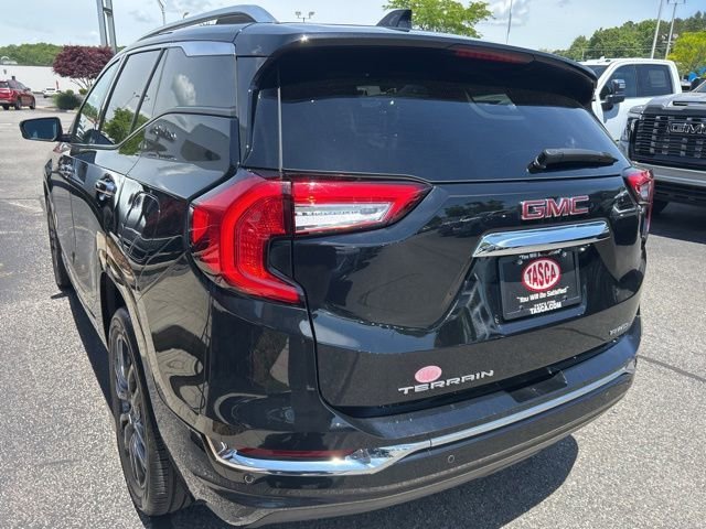 Used 2023 Ebony Twilight Metallic GMC Denali image 5